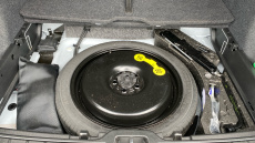 Volvo XC40 2.0 B3P Plus Dark 5dr Auto Petrol Estate